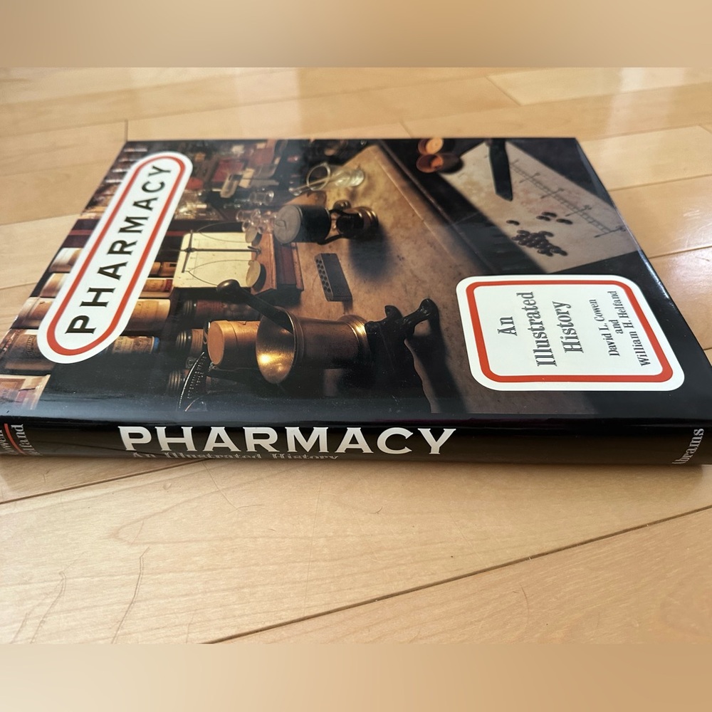 Pharmacy, An illustrated History